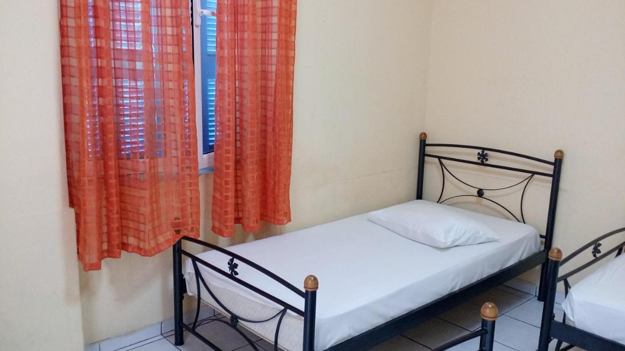 San Remo Hostel Athen Exterior foto